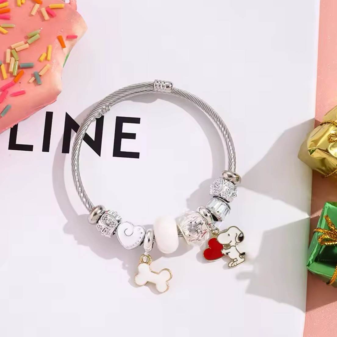 Bracelet perlé Snoopy motif cœ - Jewelry Making avis et prix