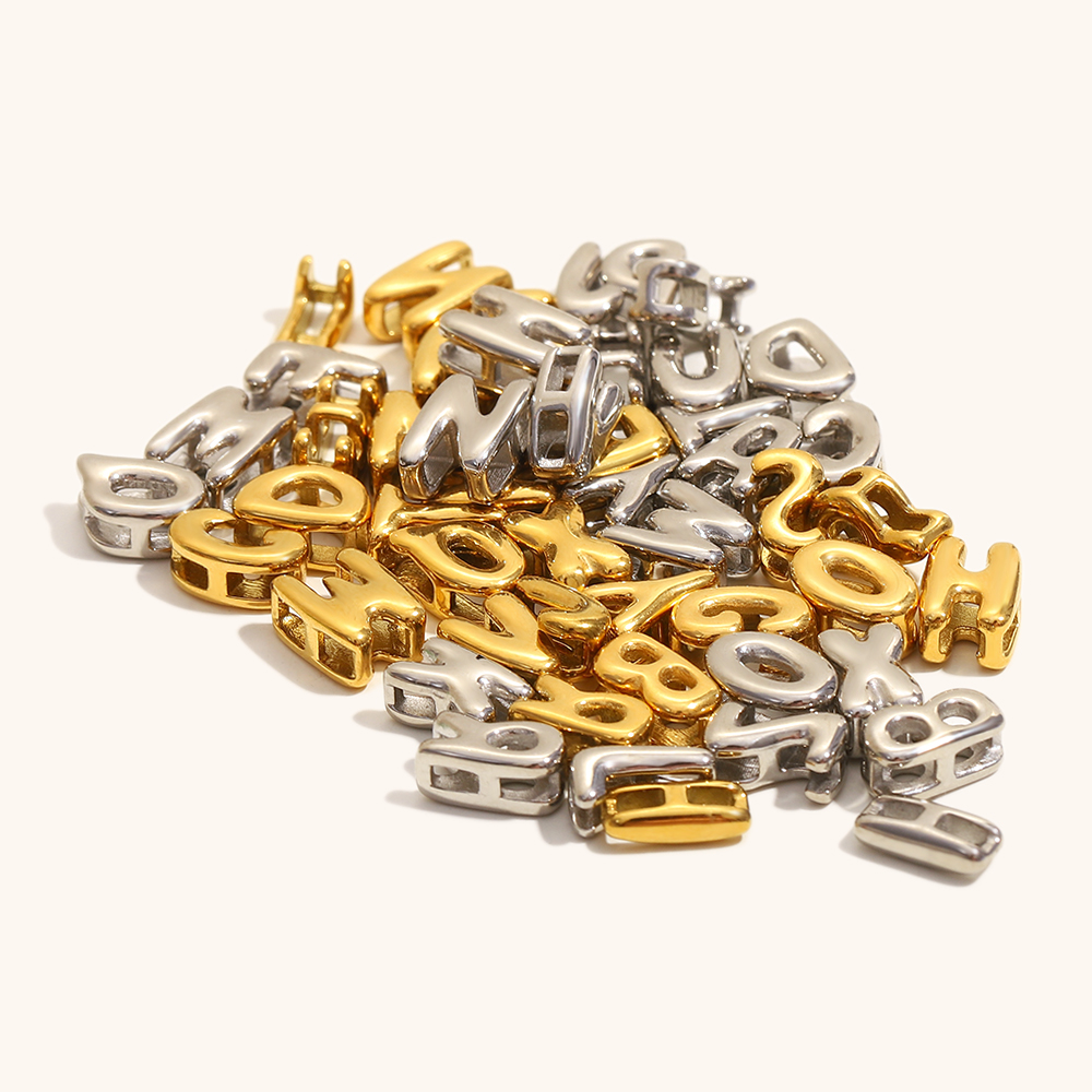 La.Muses 26 lettre perle creus - Jewelry Making In La avis et prix